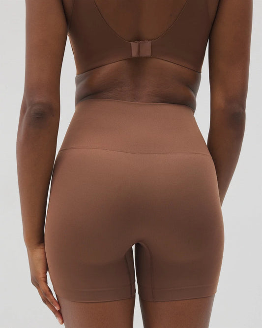 Mid-Level Shaping Seamless Shorts - CINNAMON LATTE | Soma Women