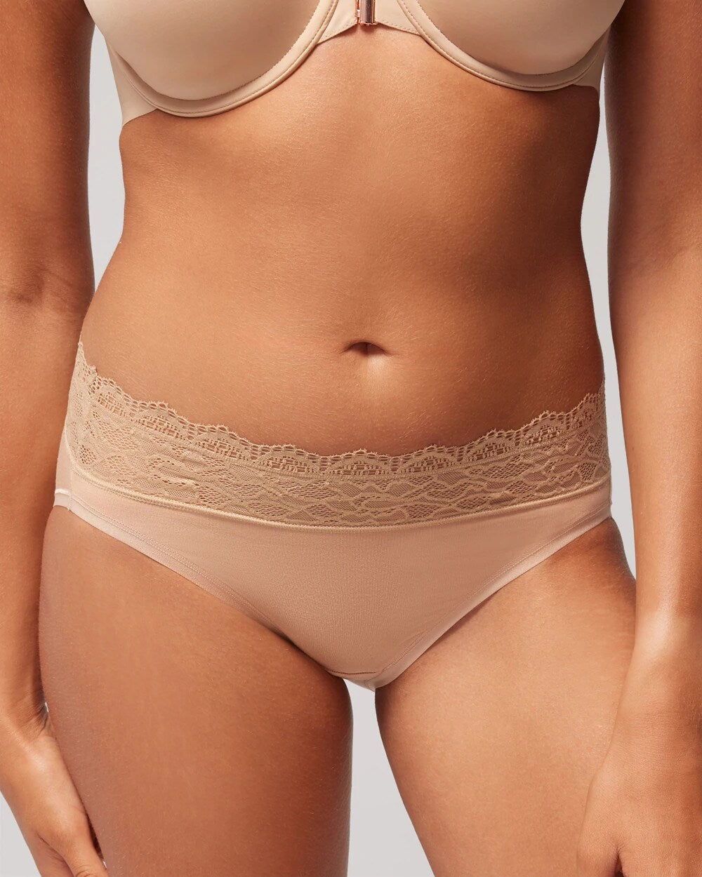 High-Leg Panty with Enchanting Lace - WARM AMBER | Soma Women