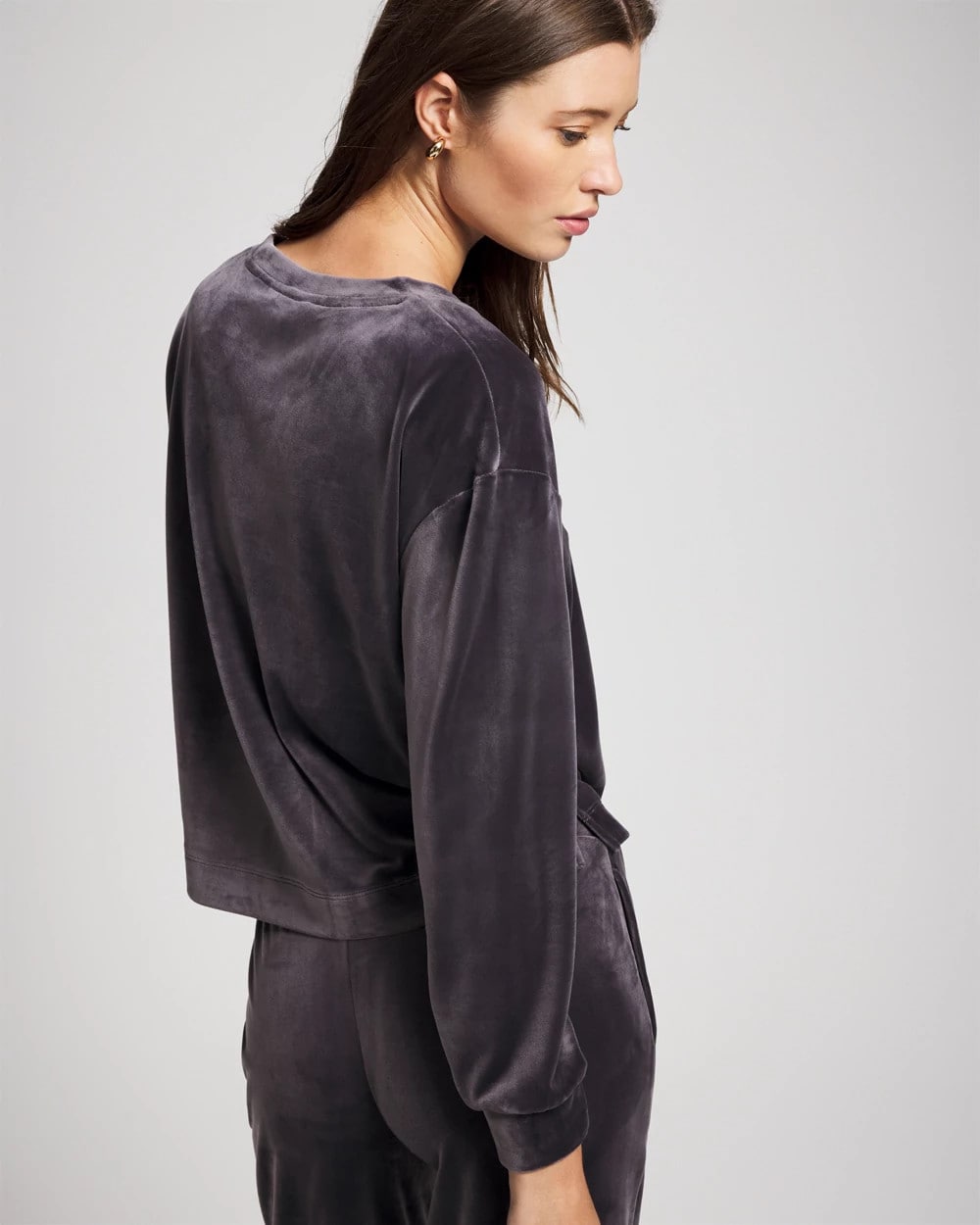 Velour Crewneck Sweatshirt - GRAY INK | Soma Women