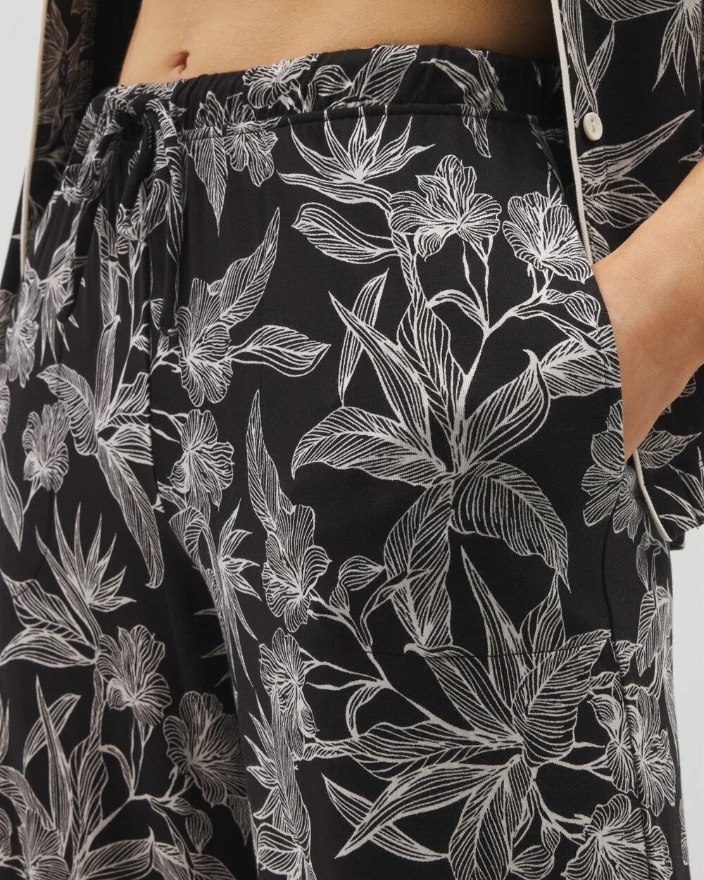 Printed Pajama Pants - PLUMERIA BLOOMS BLK CH | Soma Women